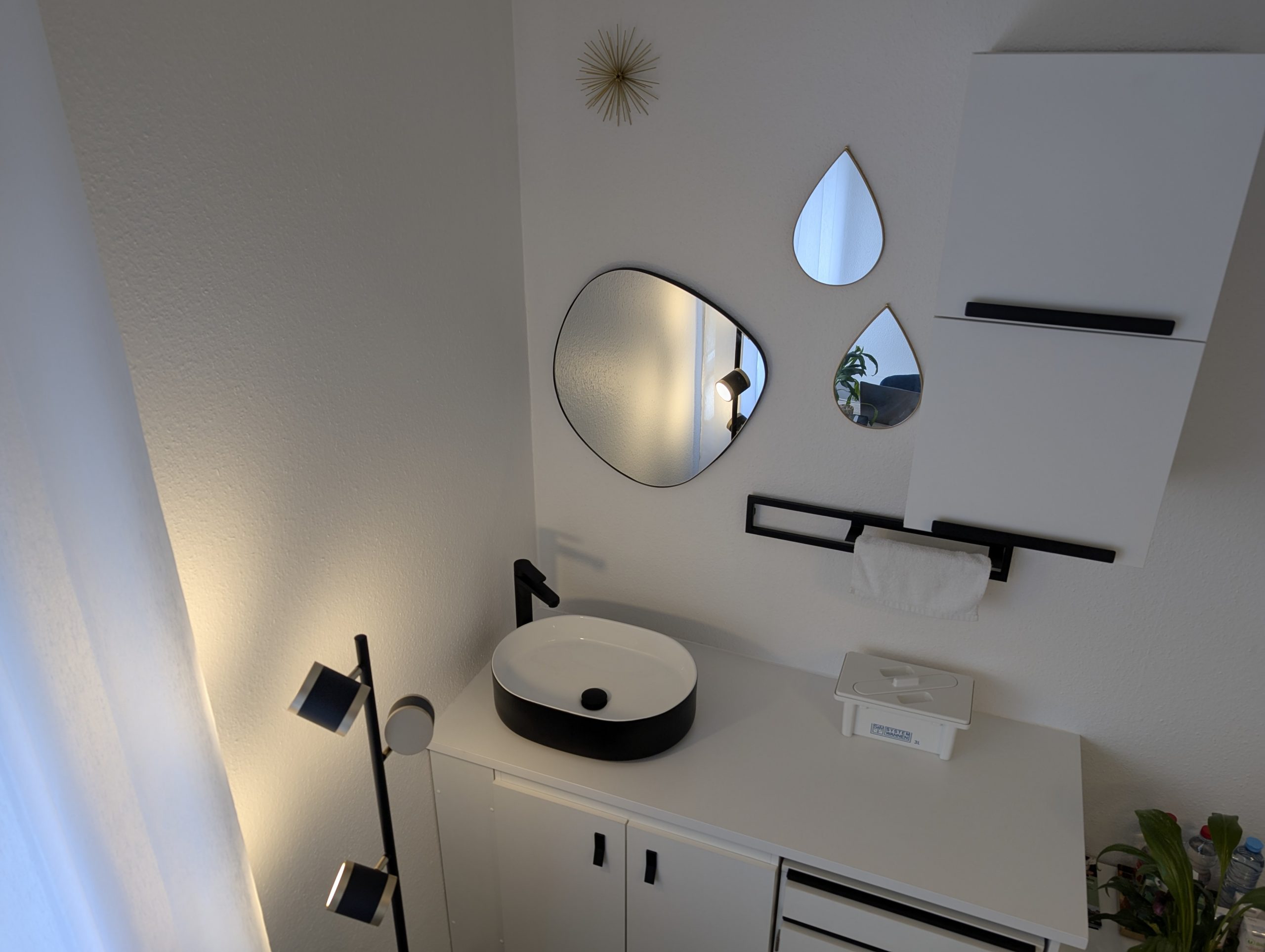 PXL_20251114_123405113.LONG_EXPOSURE-01.COVER